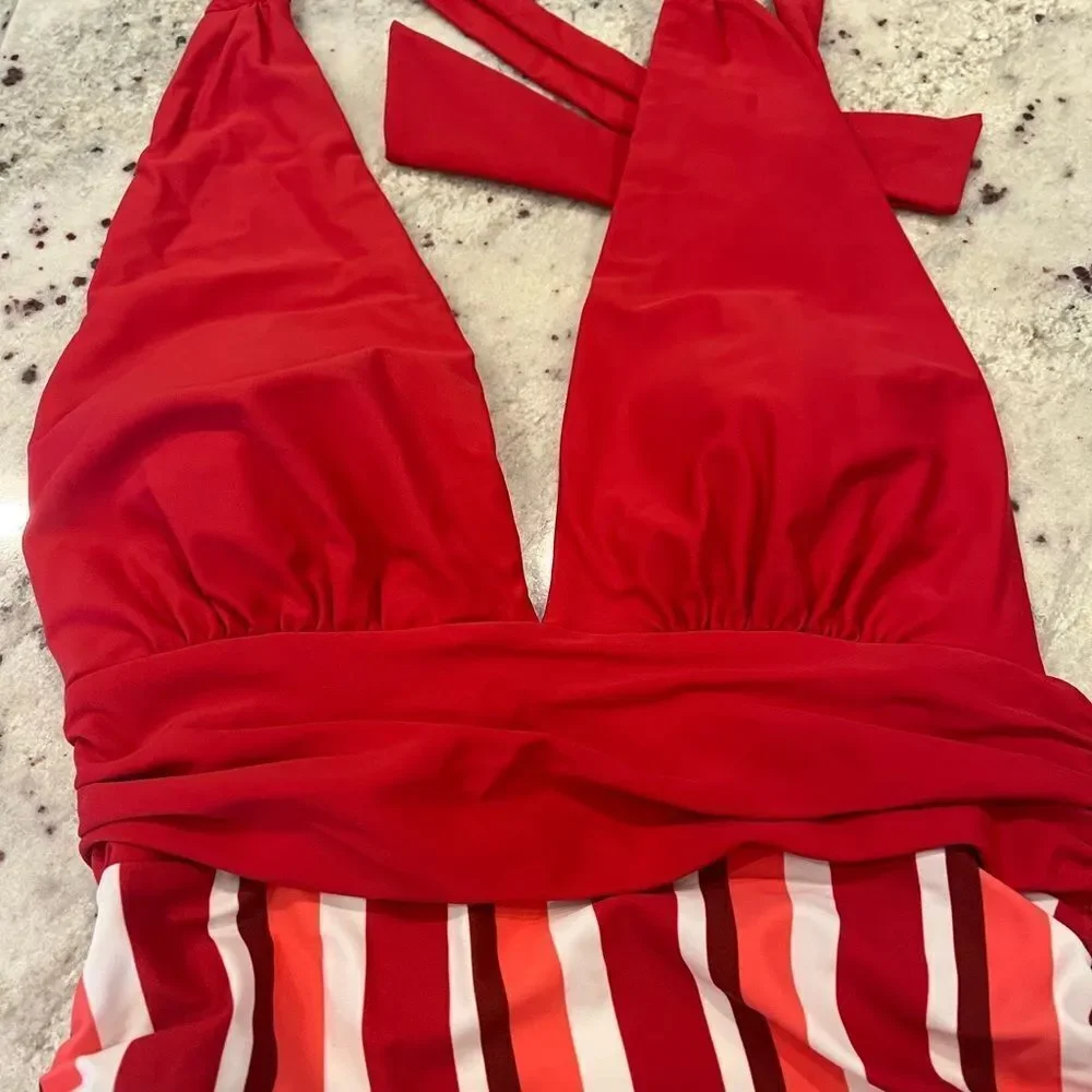 Cupshe Red Striped High Back Halter Tie One Piece Swimsuit sz M NWOT